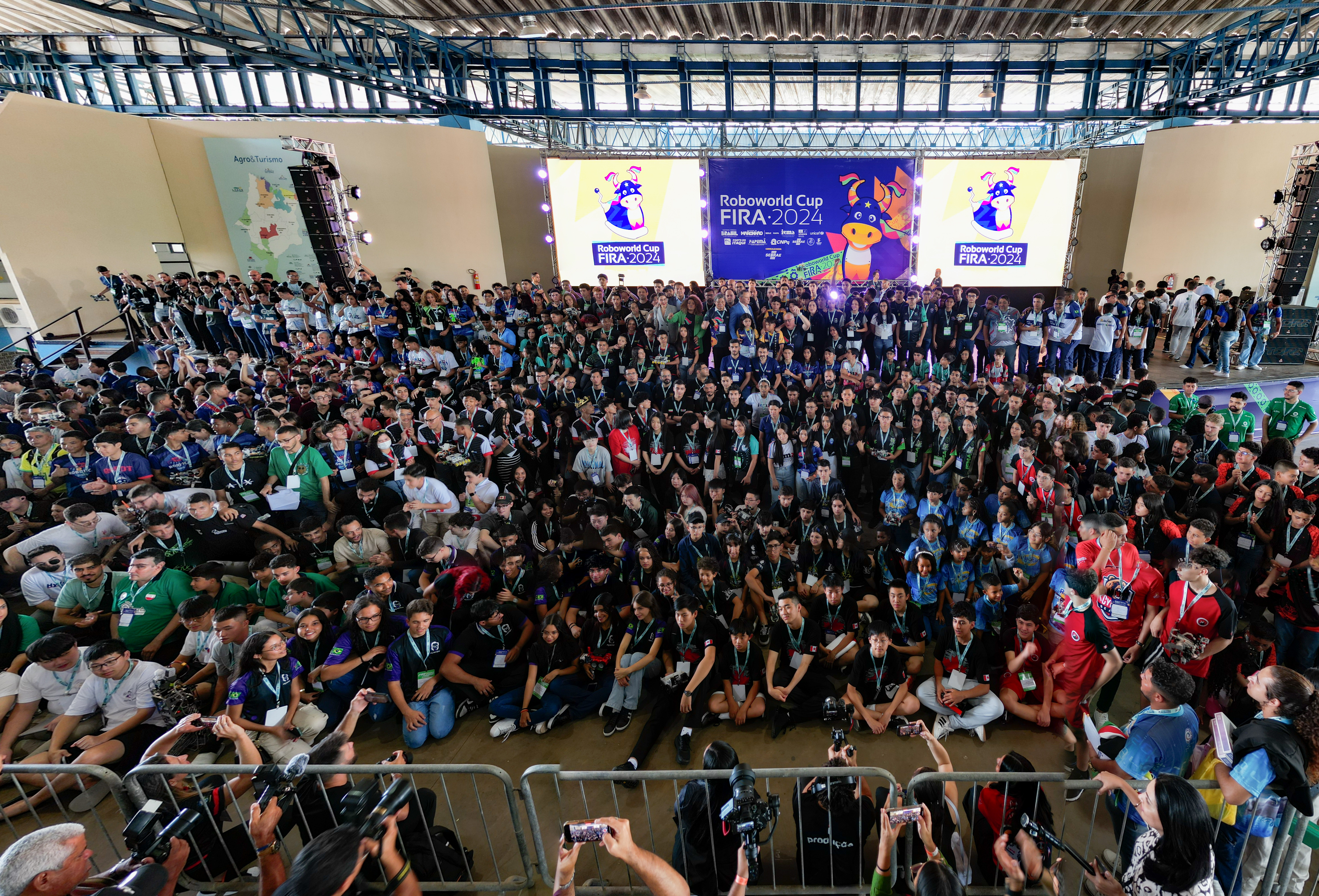 Students collaborating on robotics